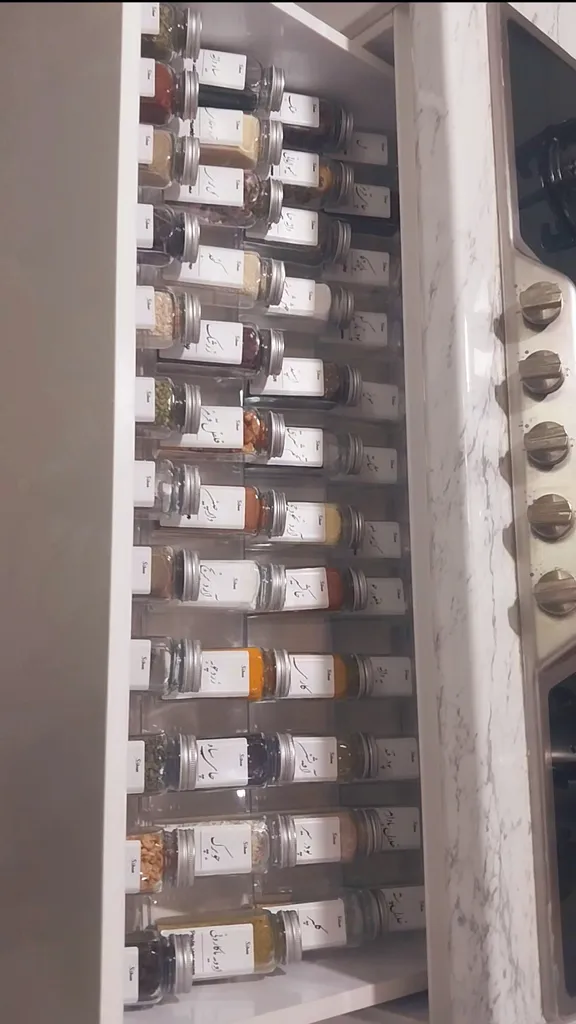 جا ادویه مدل آنتیک S2-8 مجموعه 8 عددی