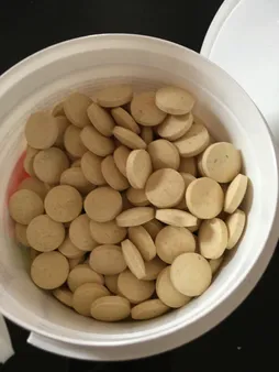 قرص مولتی ویتامین گربه بیفار مدل Top بسته ۱۸۰ عددی