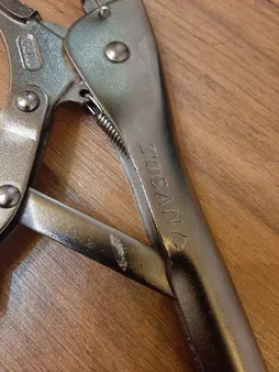 انبر قفلی توسن مدل T2111-10  سایز 10 اینچ