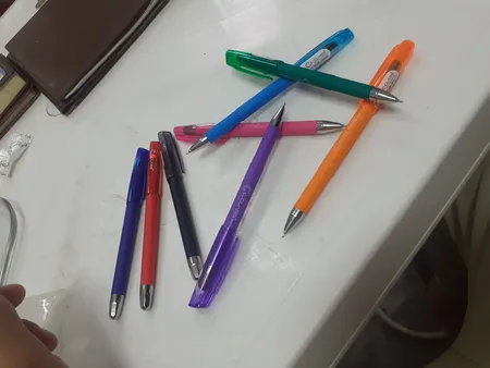 خودکار 8 رنگ سی کلاس مدل soft