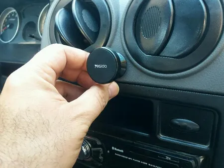 پایه نگهدارنده گوشی موبایل یسیدو مدل C56