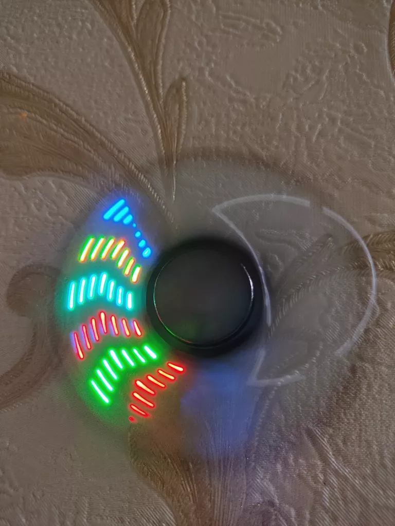 اسپینر دستی مدل Illuminated Shapes LED