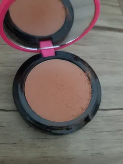 رژ گونه کالیستا مدل Color and Art شماره B02