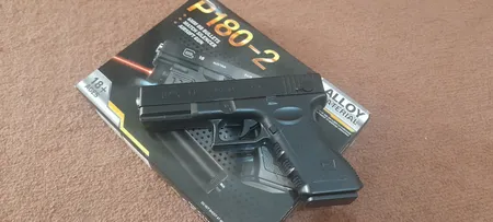 تفنگ بازی ناب سل مدل کلت لیزردار metal p-180