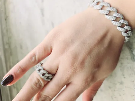 دستبند نقره زنانه مدل AMT_D033