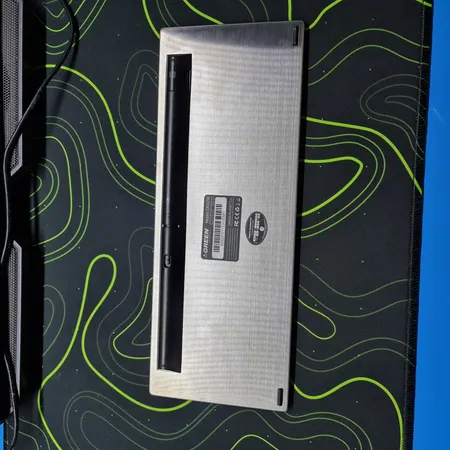 کیبورد بی‌سیم گرین مدل GK-102W با حروف فارسی
