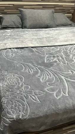 پتو 2 نفر گلبافت مدل 01 سایز 240x220x2 سانتی‌متر