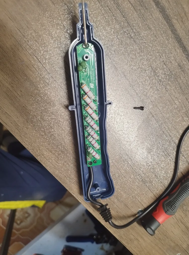 تستر ولتاژ سون الکتریک مدل ST-400