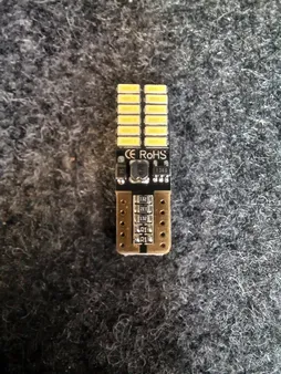 لامپ اس ام دی خودرو مدل X24r بسته 2 عددی