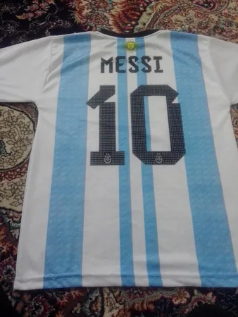 ست پیراهن و شورت ورزشی پسرانه طرح آرژانتین مدل مسی 2023