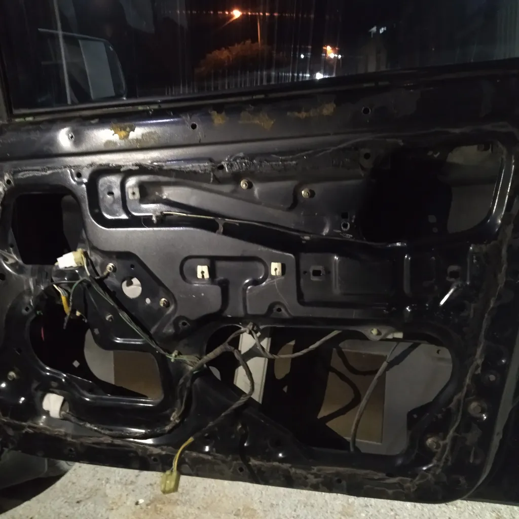 عایق درب خودرو مدل ls_16 مناسب برای پراید مجموعه 4 عددی