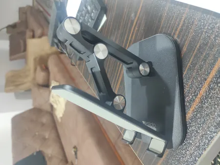 نگهدارنده گوشی موبایل یسیدو مدل C104