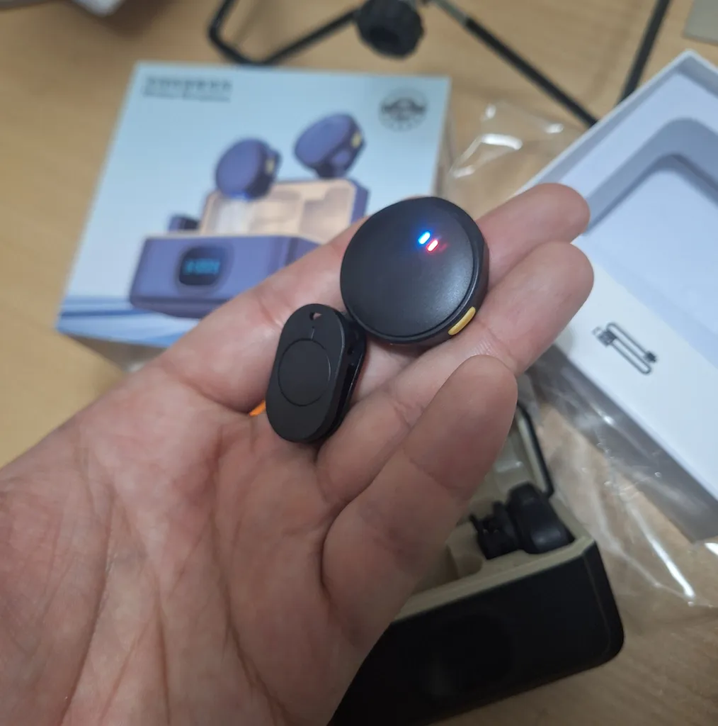 ست میکروفن بی سیم مدل pro3 با درگاه اتصال تایپ سی