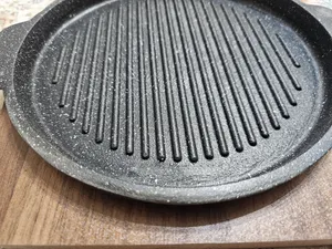 تجریه خرید تابه گریل چدن نالینو مدل Fahita سایز 20 به همراه استند چوبی