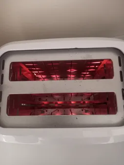 توستر جی پاس مدل GBT36515N