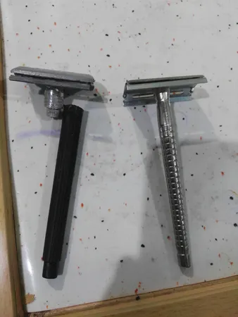 خود تراش امگا مدل Razor Series