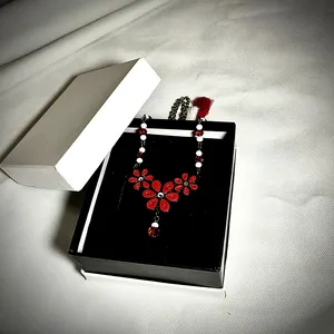 تجریه خرید نیم ست زنانه مدل دست ساز طرح گل کد H024