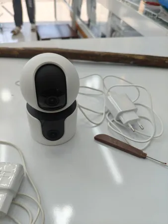 دوربین مداربسته تحت شبکه شیائومی مدل C300 Dual MJSXJ22CM