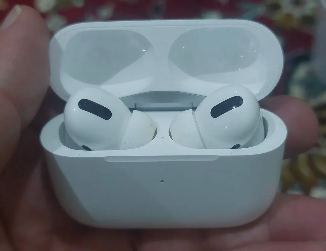 هدفون بلوتوثی موزیک آپولو مدل TWS-PRO K3V5.3 همراه با کاور سیلیکونی