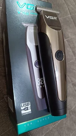 ماشین اصلاح موی صورت وی جی ار مدل 059