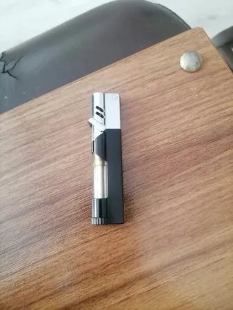 فندک اومای مدل بلور