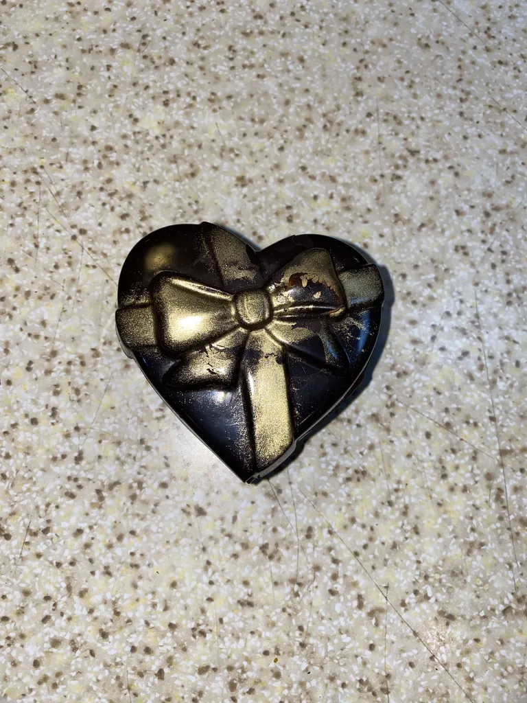 شكلات تخته ای لوكس تلخ گلرود - 1 کیلوگرم