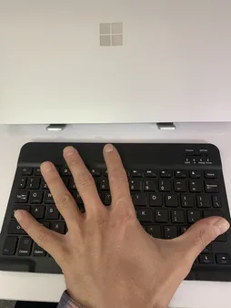 مینی کیبورد بلوتوثی مدل BT300