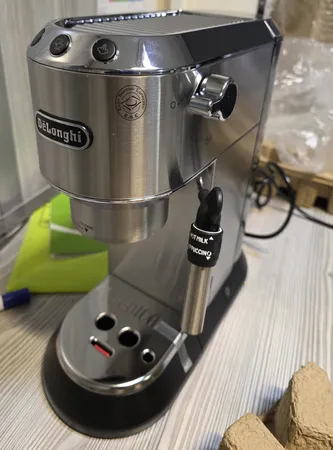 اسپرسو ساز دلونگی مدل EC685