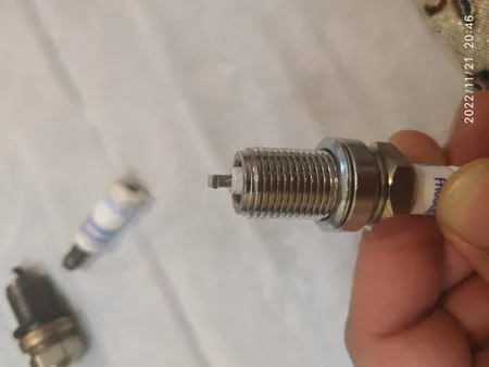 شمع خودرو شمع نور مدل FR8DI30 بسته 4 عددی