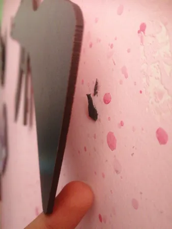 دیوارکوب آتینو طرح کلاشینکف کد 391