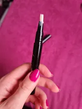 تجریه خرید کانسیلر این لی شماره R2