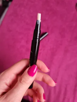 کانسیلر این لی شماره R2