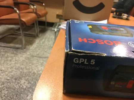 تراز لیزری بوش مدل GPL 5 Professional