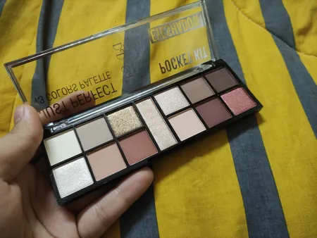 پالت سایه چشم دودو گرل مدل POCKET KIT شماره 03