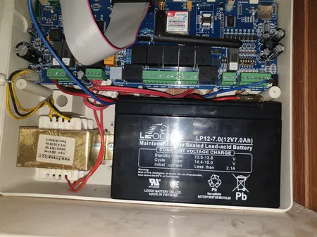 باتری یو پی اس 12ولت 7 آمپر ساعت لئوچ مدل LP12-7 Ah