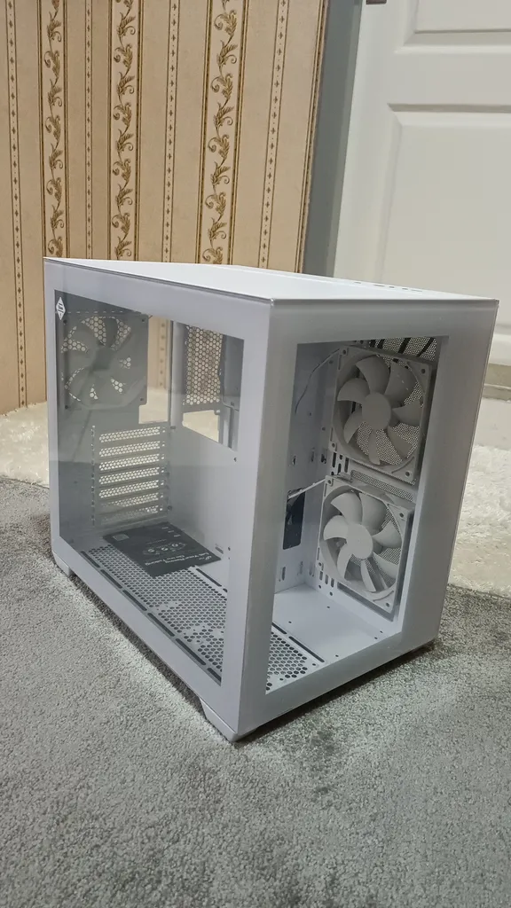 کیس کامپیوتر اف اس پی مدل CMT 380