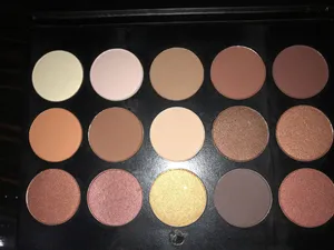 تجریه خرید پالت سایه چشم هانتین مدل ولوت رز