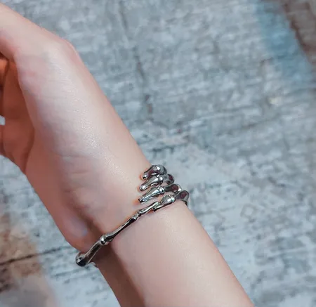 دستبند النگویی مدل دست از وسط باز شو کد 54989