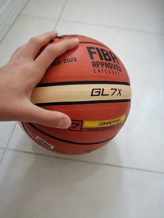 توپ بسکتبال مدل M-GL7X