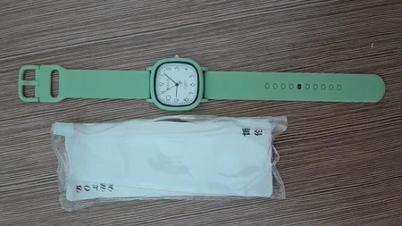 ساعت مچی عقربه ای دخترانه بولون مدل 01