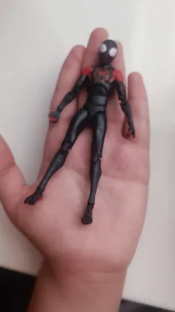 اکشن فیگور مدل اسپایدرمن مایلز مورالز Spiderman Marvel Miles Morales SV-ACT