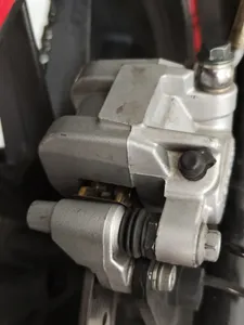 تجریه خرید لنت ترمز عقب موتور سیکلت کد 300 مناسب برای بنلی