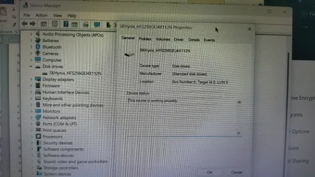 لپ تاپ 15.6 اینچی لنوو مدل IdeaPad Slim 3 15IRU8-i3 1315U-8GB LPDDR5-256GB SSD-TN