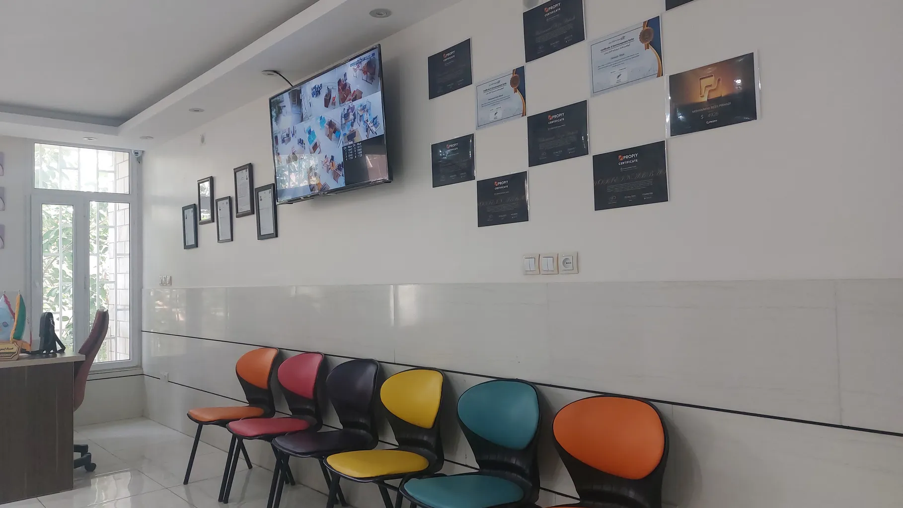 تلویزیون 32 اینچ ال ای دی نکسار مدل NTV-D32T418N