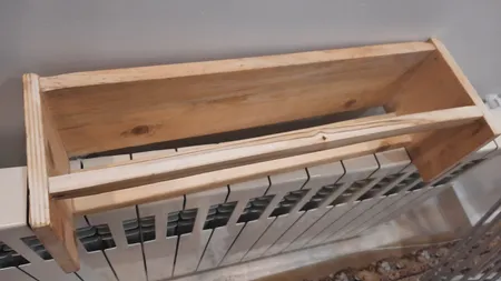 شلف دیواری مدل ماهور