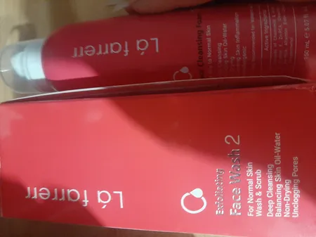 فوم شست‌وشوی صورت لافارر مدل 01 مناسب برای پوست چرب حجم 150 میلی‌لیتر