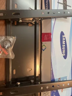 پایه دیواری تلویزیون  مدل T-J300 مناسب تلویزیون های 32 تا 65 اینچ