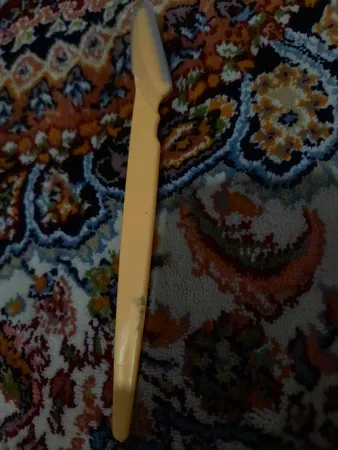 تیغ اصلاح ابرو مدل 001