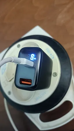 شارژر دیواری 20 وات دو پورت نوکسو مدل CHN-6 EU