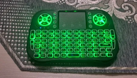 مینی کیبورد بی سیم همراه با تاچ پد مدل I10